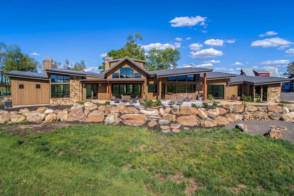 Modern House Plan with Incredible Views, photo 2 of 4